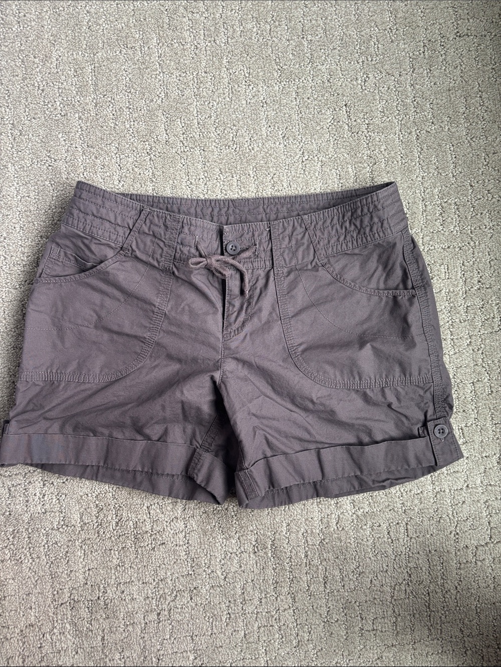 The North Face Women's Drawstring Shorts - Charcoal/taupe